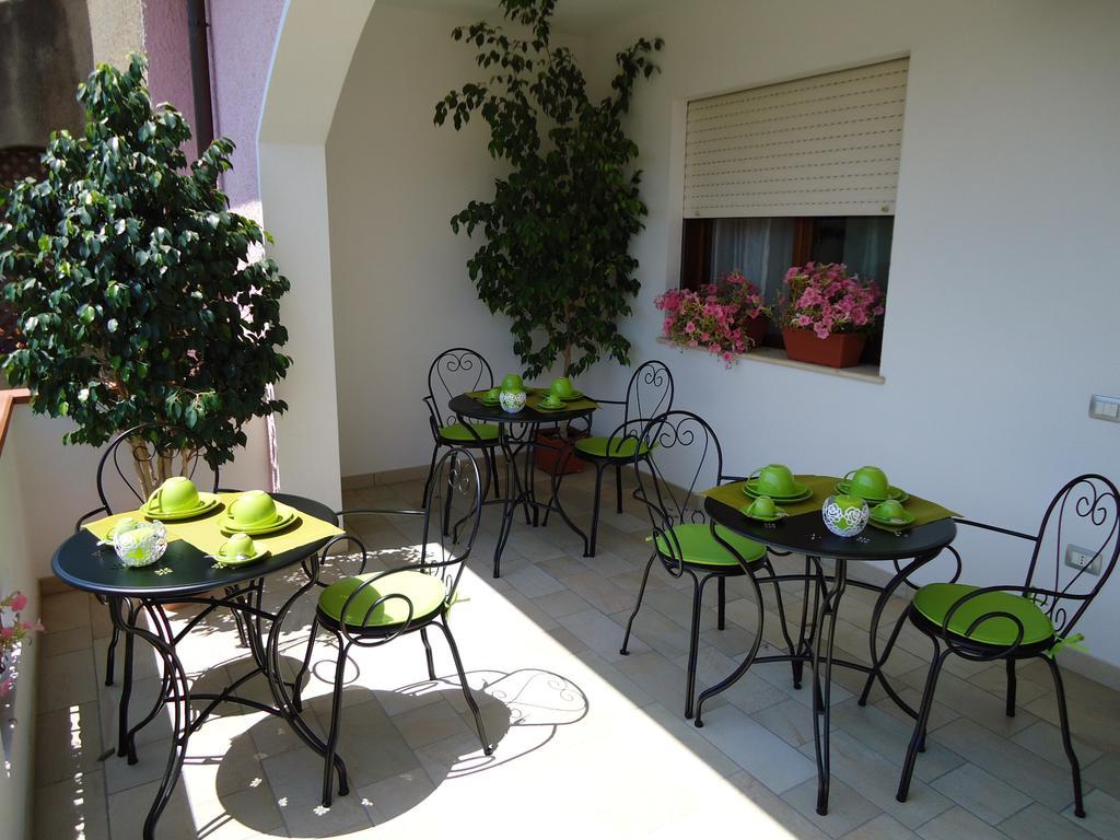 B&B L'Aurora Pula Εξωτερικό φωτογραφία